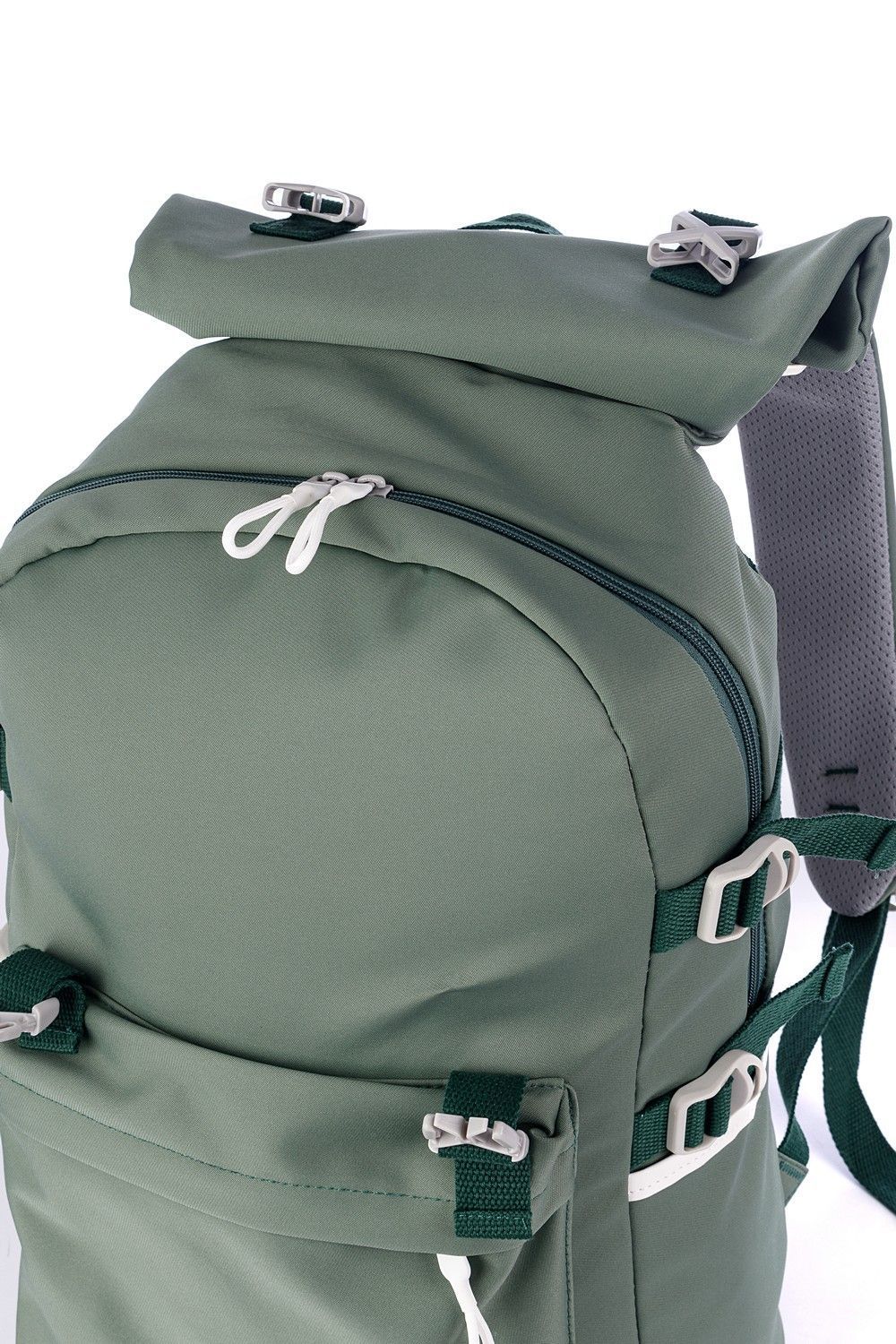 Рюкзак женский / мужской зеленый, однотонный, городской, с широкими лямками, 21л.