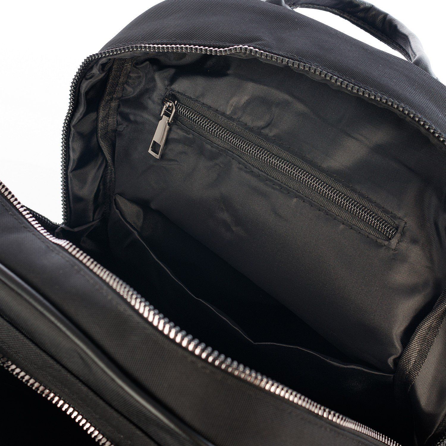Рюкзак женский / мужской городской, черный однотонный, с узкими лямками и USB, объем 20 л